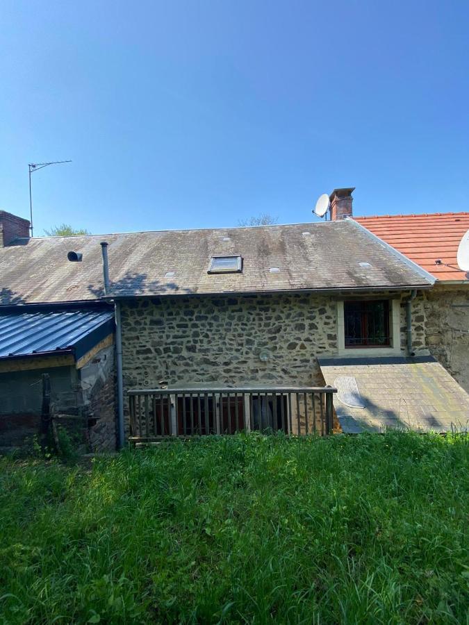 Petit Cocon Au Coeur Du Morvan Montreuillon Dış mekan fotoğraf