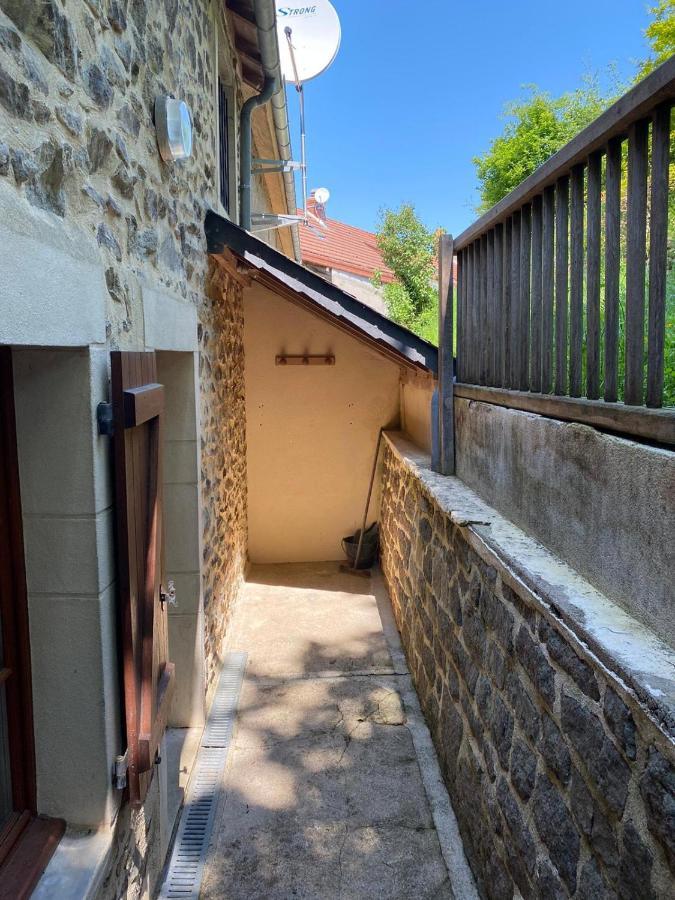 Petit Cocon Au Coeur Du Morvan Montreuillon Dış mekan fotoğraf